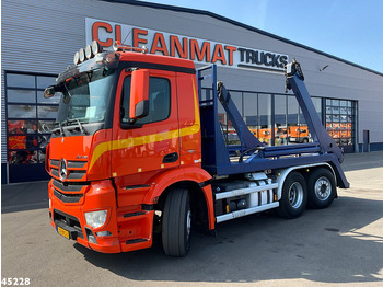 Скіповий навантажувач вантажівка MERCEDES-BENZ Antos