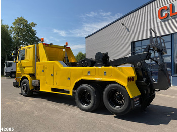 Евакуатор SCANIA R142