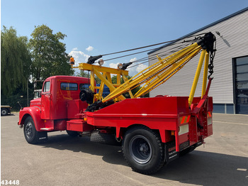 Евакуатор SCANIA