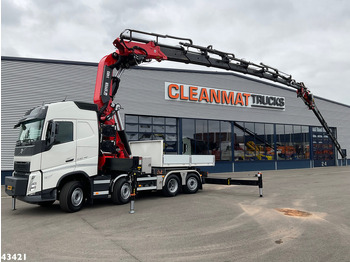 Вантажівка з маніпулятором VOLVO FH 540