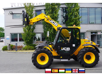 Телескопічний фронтальний навантажувач JCB