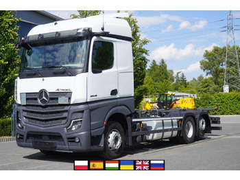 Контейнеровоз/ Змінний кузов вантажівка MERCEDES-BENZ Actros 2545
