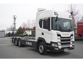 Вантажівка з маніпулятором SCANIA G