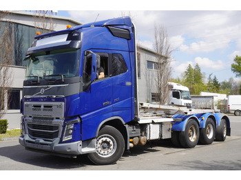 Вантажівка шасі Для транспортування ліси VOLVO FH16 750 8x4 / 750 HP! / 20 t load capacity / stanchion superstructure: фото 3