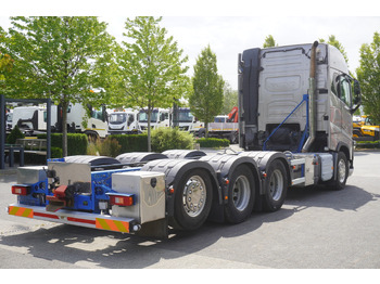 Вантажівка з маніпулятором VOLVO FH16 750 8x4x4 / 750 HP! / Frame 685 cm / Steered 4th axle: фото 5