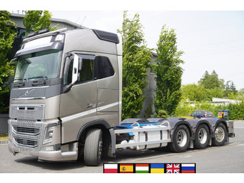 Вантажівка шасі VOLVO FH16 750