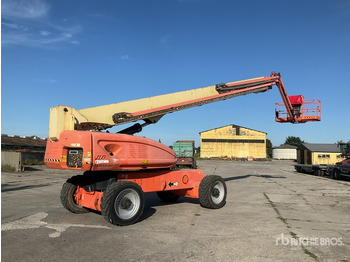 Телескопічний підйомник JLG