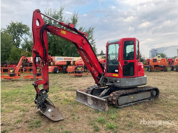 Міні-екскаватор BOBCAT E50