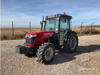 Трактор MASSEY FERGUSON 3600 series