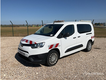 Мікроавтобус TOYOTA Proace