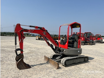 Міні-екскаватор BOBCAT E26