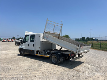 Малотоннажний самоскид 2015 Iveco Daily 35C13 Crew Cab Dump Truck: Light Duty: фото 4