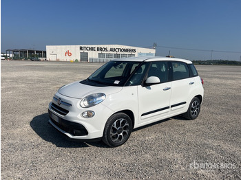 Легковий автомобіль FIAT