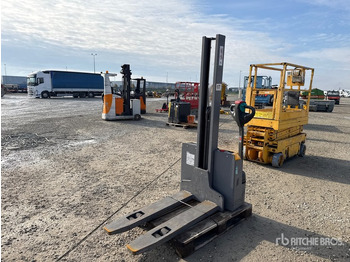 Комплектувальник замовлень JUNGHEINRICH