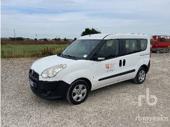 Легковий автомобіль FIAT