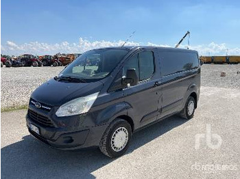Вантажівка з закритим кузовом FORD Transit