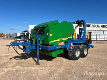 Прес-підбирач рулонний JOHN DEERE 2000 Series