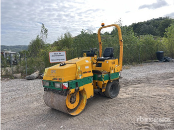 : фото в шапці сторінки