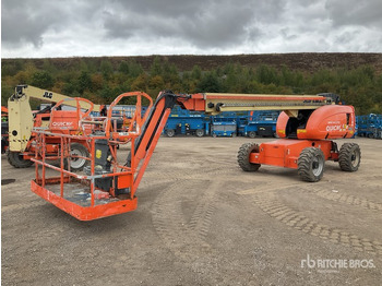 Телескопічний підйомник JLG