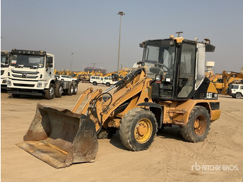Колісний навантажувач CATERPILLAR 906
