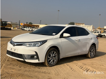 Легковий автомобіль TOYOTA