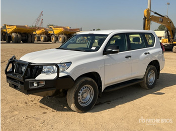 Позашляховик TOYOTA