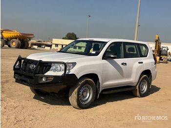 Позашляховик TOYOTA