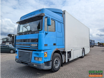 Вантажівка з закритим кузовом DAF XF 95 430