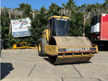 Каток CATERPILLAR CS563