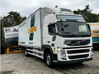 Вантажівка з закритим кузовом VOLVO FM 330