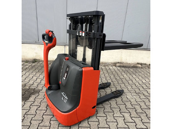 Штабелер Linde L12 (1172): фото 2 Штабелер Linde L12 (1172): фото 2