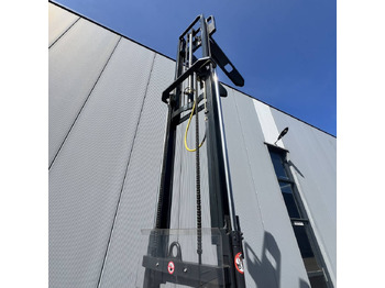 Штабелер Linde L12 (379): фото 4 Штабелер Linde L12 (379): фото 4