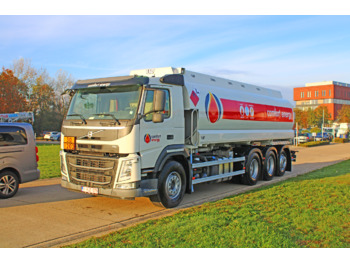 Вантажівка цистерна VOLVO FM