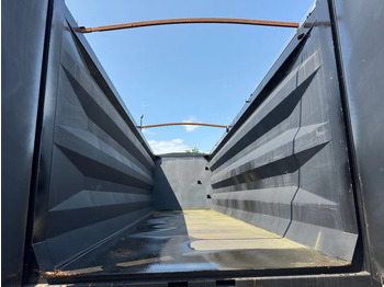 Новий Самоскид напівпричіп Stas Kloos SKF NEW 50m3 Ferrotrailer Schrott/Hardox 450 Liftas SAF Tyrepilot: фото 5