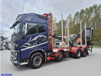 Лісовоз VOLVO FH16 750