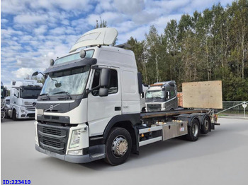 Вантажівка шасі VOLVO FM13 500