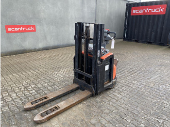 Складська техніка TOYOTA