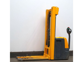 Штабелер JUNGHEINRICH EJC