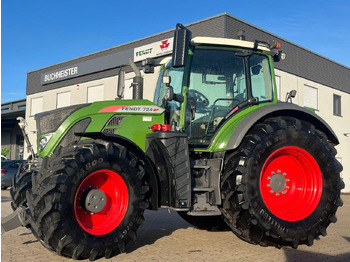 Трактор FENDT 724 Vario