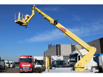 Вантажівка MAN TGL 17.240 + 3PERSON + MANUAL: фото 4 Вантажівка MAN TGL 17.240 + 3PERSON + MANUAL: фото 4