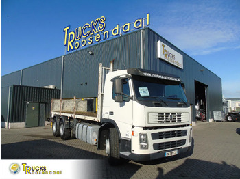 Бортова вантажівка/ Платформа VOLVO FM 420