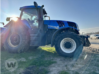 Трактор NEW HOLLAND T8
