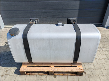 Паливний бак VOLVO RENAULT / ALU FUEL TANK / 153x69x71 / 610L / 21516454: фото 2 Паливний бак VOLVO RENAULT / ALU FUEL TANK / 153x69x71 / 610L / 21516454: фото 2
