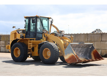 Навантажувач CATERPILLAR 928
