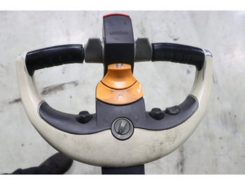 Штабелер Crown SHR5520-1.13: фото 3