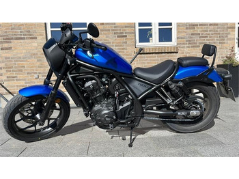 Мотоцикл HONDA
