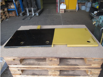 Двері та запчастини CATERPILLAR