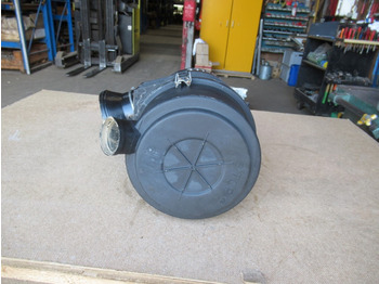 Повітряний фільтр в категорії Будівельна техніка Hitachi ZX130LCN-5B -: фото 4 Повітряний фільтр в категорії Будівельна техніка Hitachi ZX130LCN-5B -: фото 4