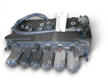 Гідравлічний клапан NEW HOLLAND