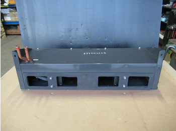 : фото в шапці сторінки